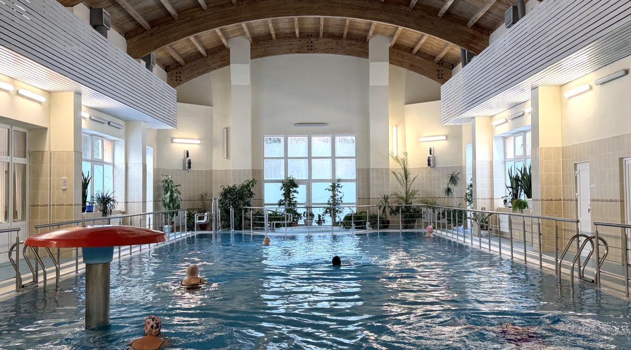 Бассейн закрыт по техническим причинам